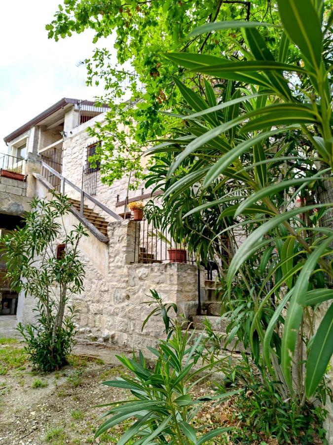 Maison d'hôtes Ai Limiti • 67 • Stonehouse à Palombaro Extérieur photo