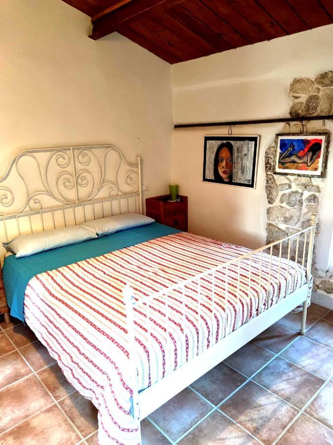 Maison d'hôtes Ai Limiti • 67 • Stonehouse à Palombaro Extérieur photo