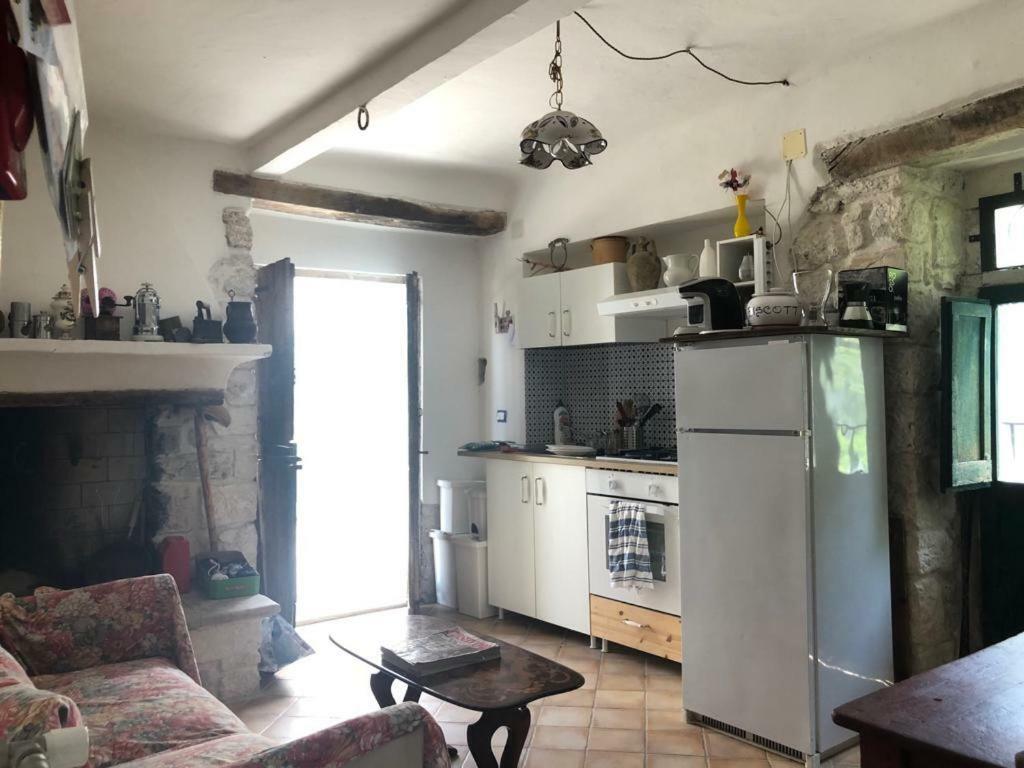 Maison d'hôtes Ai Limiti • 67 • Stonehouse à Palombaro Extérieur photo